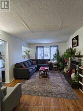 1863 Leclair Crescent in Ottawa, ON - Building Photo - Building Photo