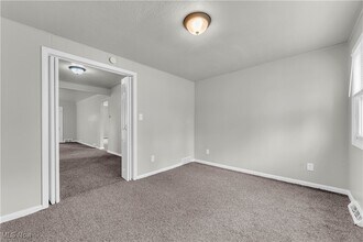 4238 Bayard Rd in South Euclid, OH - Building Photo - Building Photo