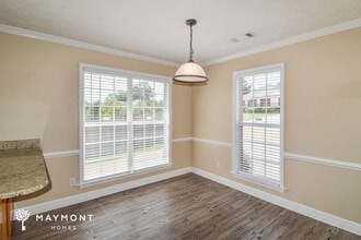 518 Breckinridge Ln in Prattville, AL - Foto de edificio - Building Photo