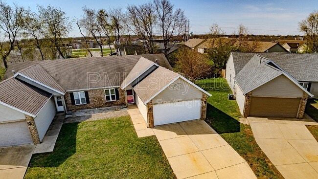 2035 Bridgewater Cir in Lafayette, IN - Building Photo - Building Photo