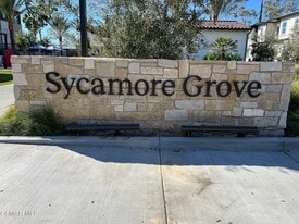 3005 Cochran St in Simi Valley, CA - Building Photo