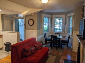 219 3rd St NE in Washington, DC - Building Photo - Building Photo