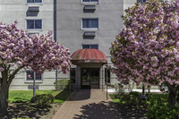 Prospect Ashley Condominium in Hackensack, NJ - Foto de edificio - Building Photo