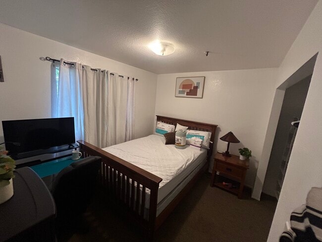 property at 1223 Helix St