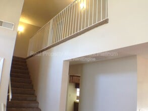 675 N Claremont Ave in Clovis, CA - Building Photo - Building Photo