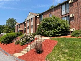 111 English Village Rd