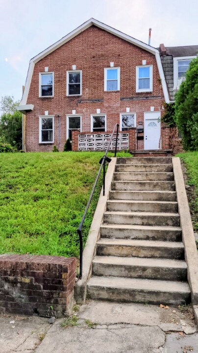 3309 W Forest Park Ave in Baltimore, MD - Building Photo