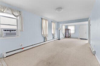 44 Nevada Ave in Long Beach, NY - Building Photo - Building Photo