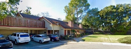 21 Waverley Ct in Menlo Park, CA - Building Photo - Building Photo
