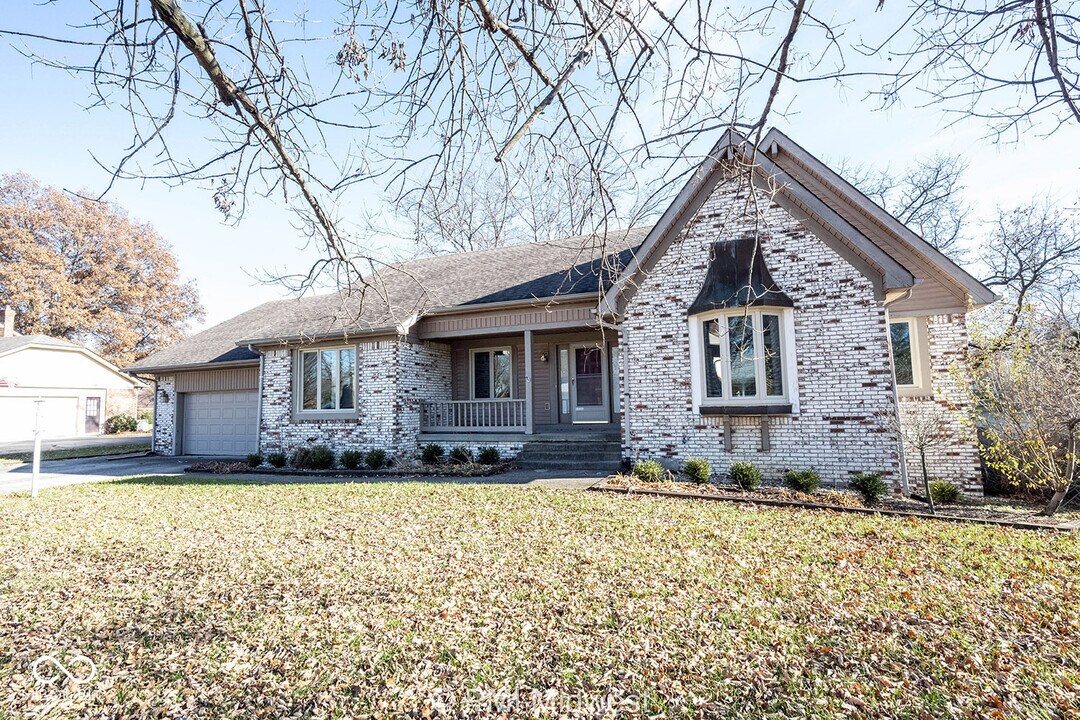15229 Citation Rd in Carmel, IN - Building Photo