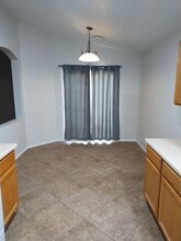 13018 W Avalon Dr in Avondale, AZ - Foto de edificio - Building Photo