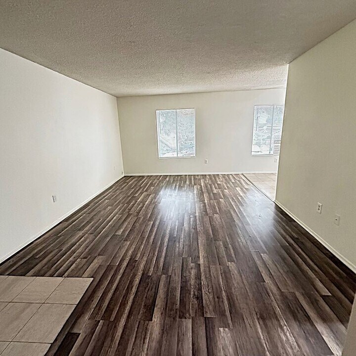 420 E Blueridge Ave in Orange, CA - Building Photo