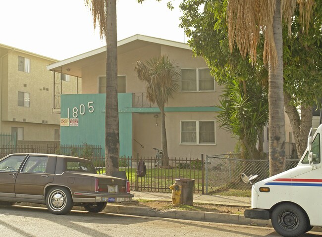 1805 S Van Ness Ave in Los Angeles, CA - Foto de edificio - Building Photo