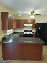 3049 Fields Dr in Stonecrest, GA - Building Photo - Building Photo