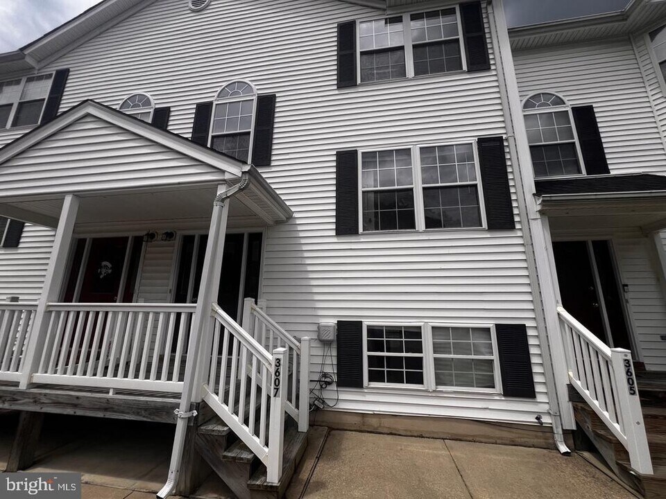 3607 Harbor Rd in Chesapeake Beach, MD - Building Photo