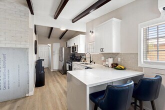16152 Vía Corto E in Desert Hot Springs, CA - Building Photo - Building Photo