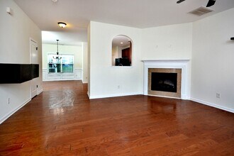 705 Keystone Park Dr in Morrisville, NC - Foto de edificio - Building Photo