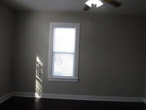 1005 Ridenbaugh St in St. Joseph, MO - Building Photo - Building Photo