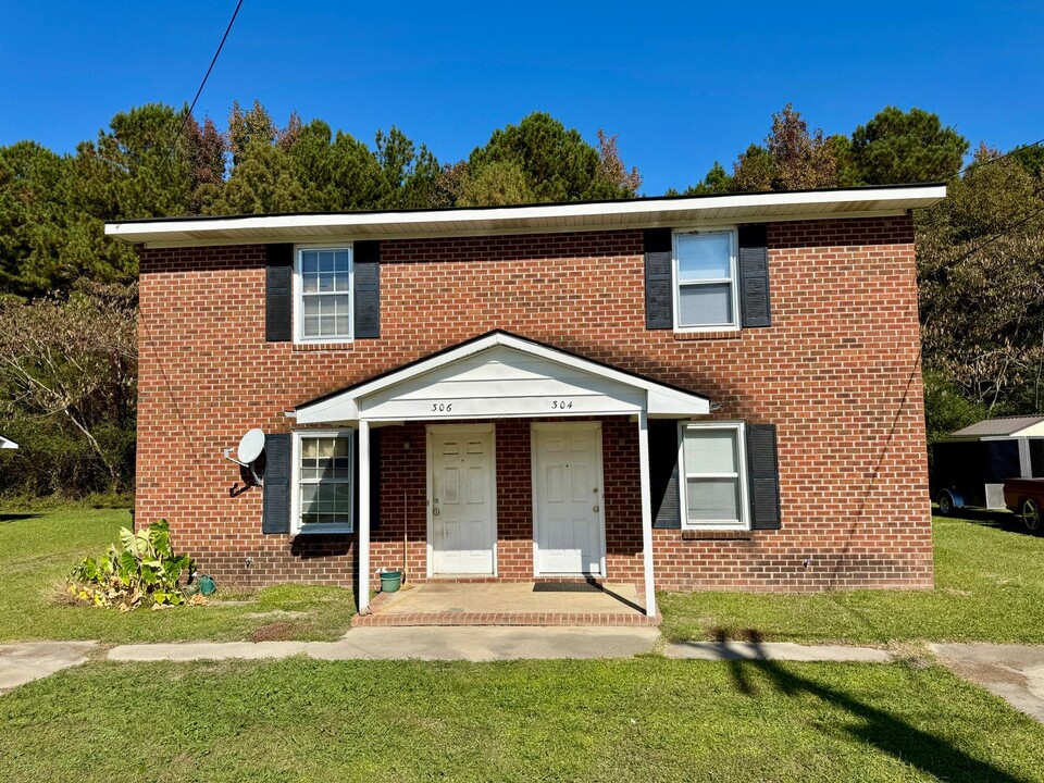 306-306 Sharpe Rd in Rocky Mount, NC - Building Photo