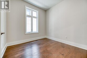 160 Winthrop Cres in Vaughan, ON - Building Photo - Building Photo