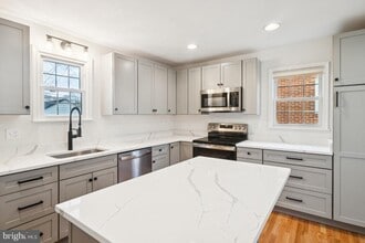 7809 Oakdale Ave in Parkville, MD - Building Photo - Building Photo