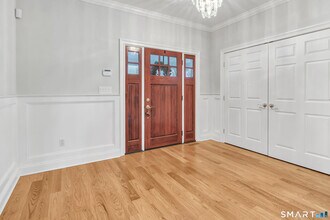 2 Murphys Ln in Shelton, CT - Building Photo - Building Photo