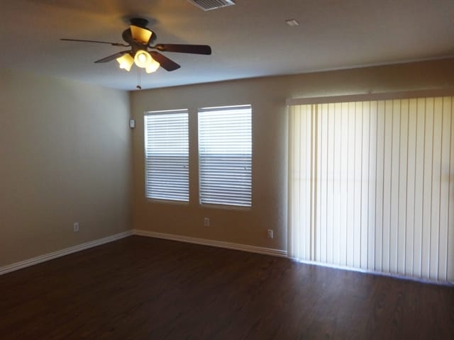 9314 Silver Vis in San Antonio, TX - Building Photo - Building Photo