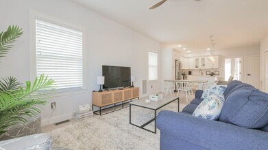 26 N Washington Ave in Ventnor City, NJ - Building Photo - Building Photo
