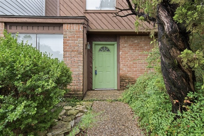property at 11217 Briar Forest Dr