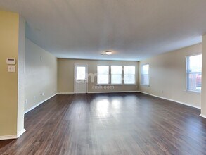 115 Clover Leaf Ln in Red Oak, TX - Building Photo - Building Photo