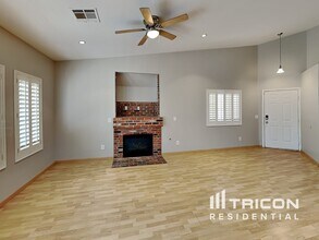 6440 Sundown Heights Ave in Las Vegas, NV - Building Photo - Building Photo