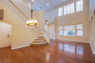 11245 Newbury Hills Ave in Las Vegas, NV - Building Photo - Building Photo