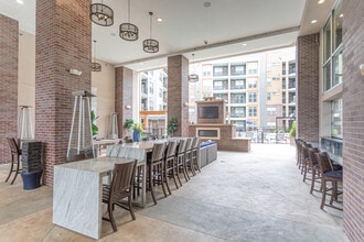 MAA Charlotte Ave in Nashville, TN - Building Photo - Building Photo