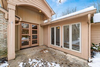 6253 Headley Heights Ct in Columbus, OH - Foto de edificio - Building Photo