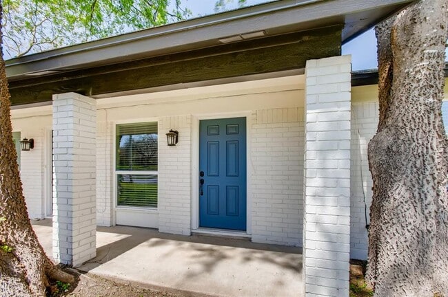 312 W William Cannon Dr in Austin, TX - Building Photo - Building Photo