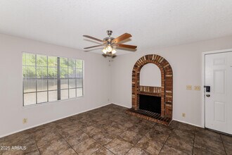 3724 W Carol Ann Way in Phoenix, AZ - Building Photo - Building Photo
