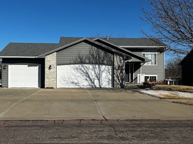 property at 4604 S Dunlap Ave