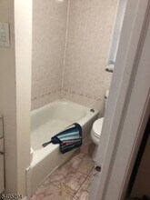 117 3rd St in South Orange, NJ - Building Photo - Building Photo