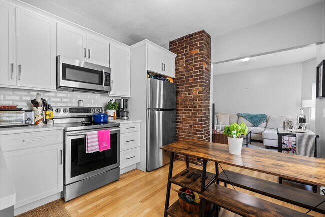 property at 34 Edison Green