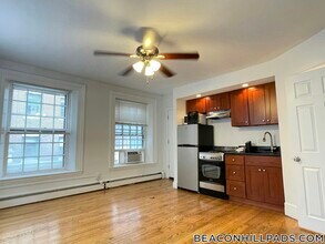 24 Joy St, Unit 4 in Boston, MA - Building Photo - Building Photo