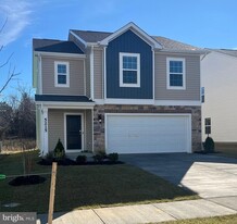 5215 Crooked Ln in Stephens City, VA - Building Photo