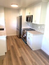 1223 Cortez Dr, Unit 5 in Sunnyvale, CA - Building Photo - Building Photo