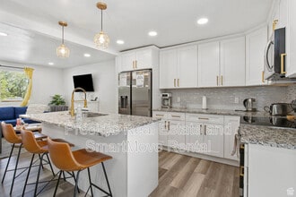 8485 S 1575 E in Sandy, UT - Building Photo - Building Photo