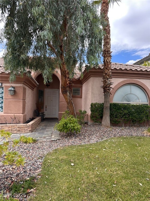141 Cliff Valley Dr in Las Vegas, NV - Building Photo - Building Photo