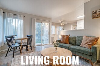 13031 Dexter St, Unit 9 in Thornton, CO - Foto de edificio - Building Photo