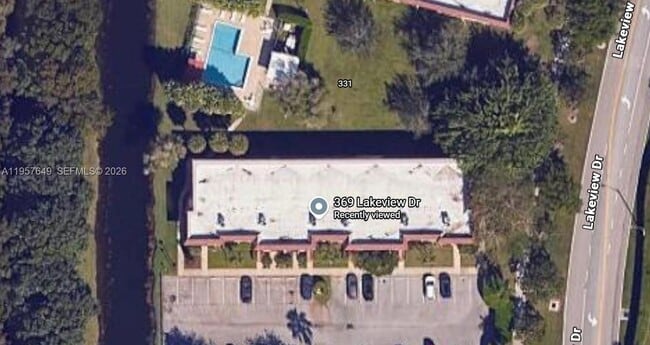 property at 369 Lakeview Dr