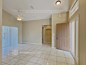 106 Quiet Oak Ct in Davenport, FL - Foto de edificio - Building Photo
