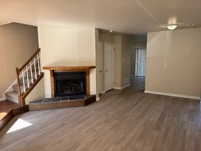 53 Flintlock Ln in Chesterbrook, PA - Foto de edificio - Building Photo