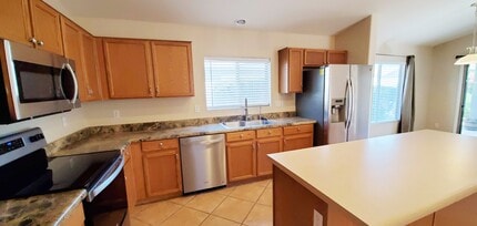14855 N 172nd Ln in Surprise, AZ - Building Photo - Building Photo