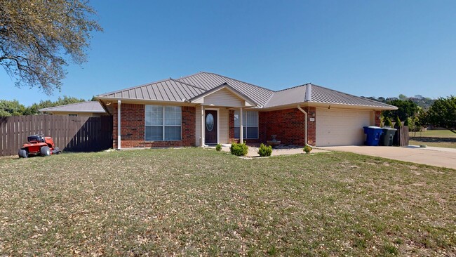 802 Taylor Creek Rd in Copperas Cove, TX - Foto de edificio - Building Photo